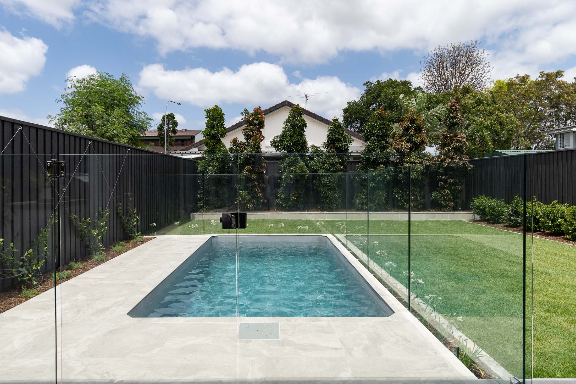 4.6m x 2.5m Plungie Original in-ground concrete swimming pool